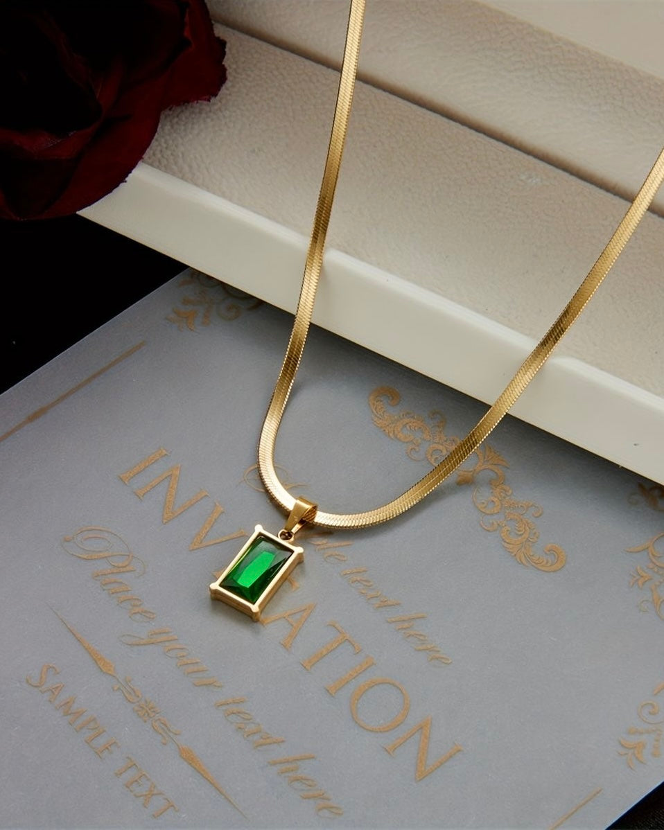 Selena Necklace - Emerald Green