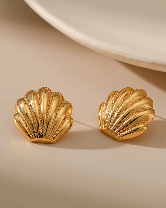 SeaShell Stud Earrings