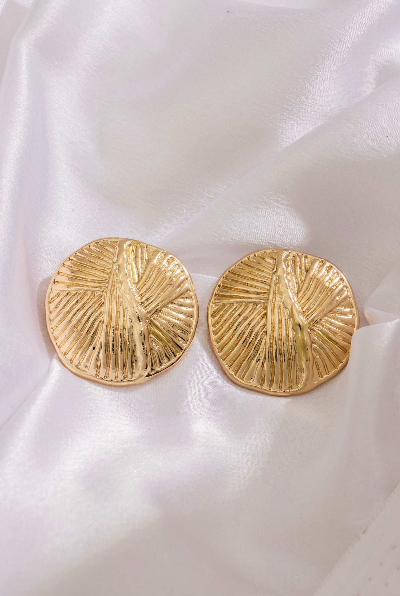 Reine Earrings